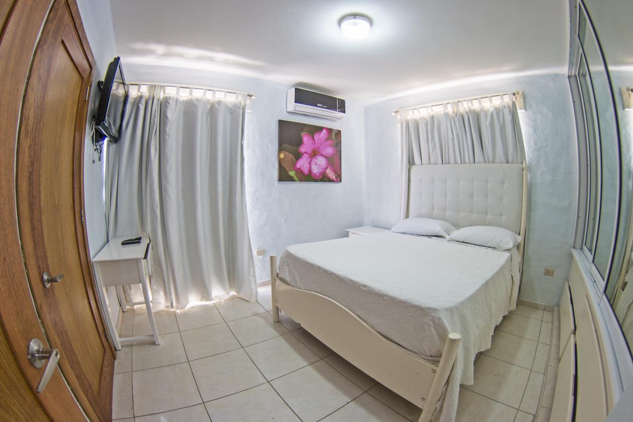 Hotel Las Margarita Сосуа Екстер'єр фото
